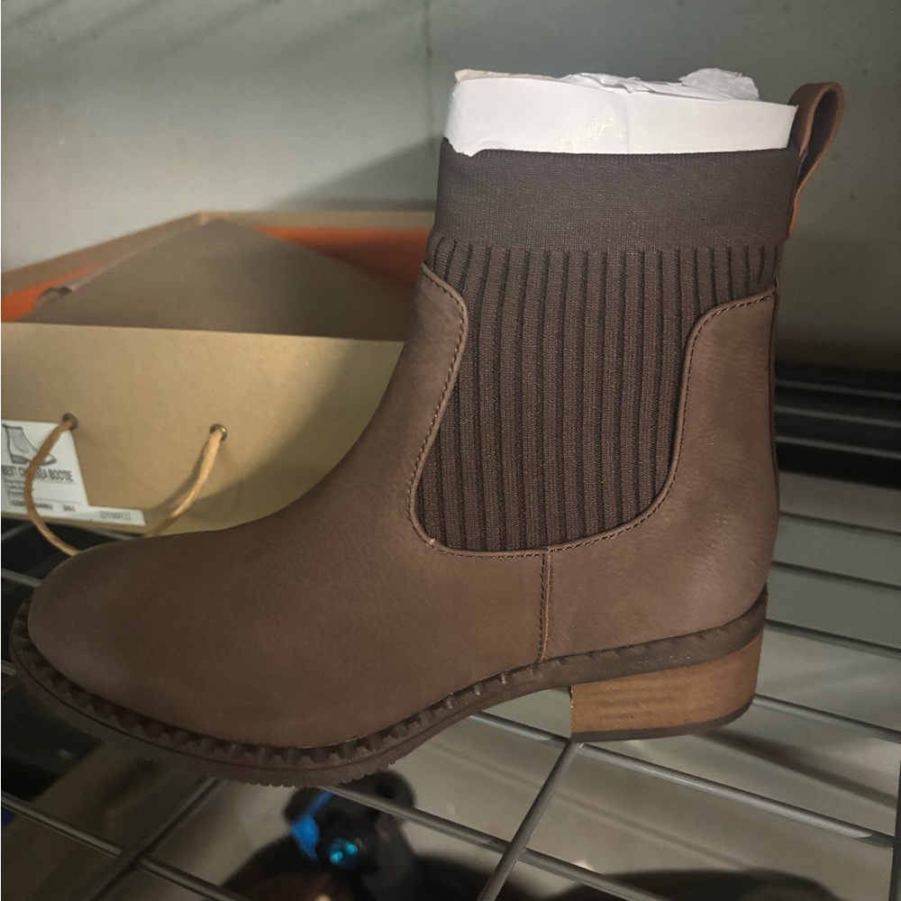 Brown Ladies Boots